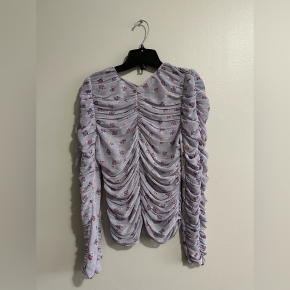 Zara brand new wrinkled top - Picture 3 of 3